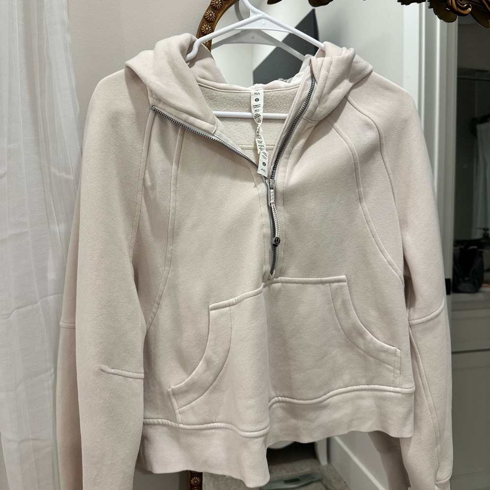 Lululemon half zip scuba